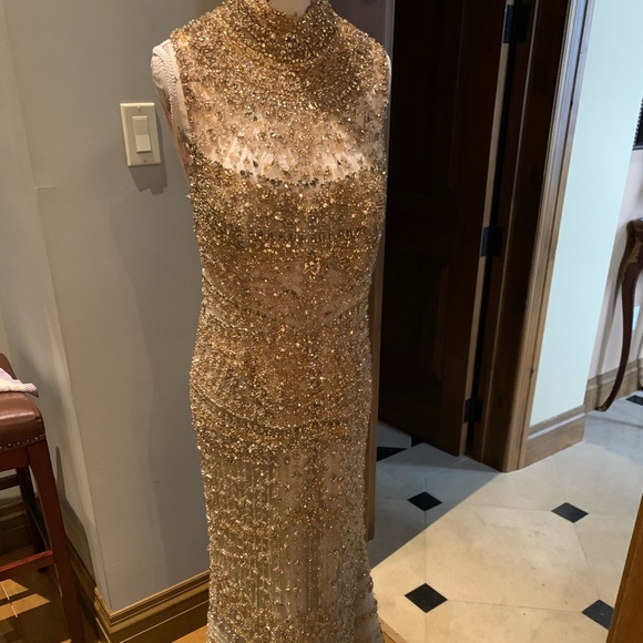 Stunning gold Swarovski Steven Yearick dress - Picture 5 of 7